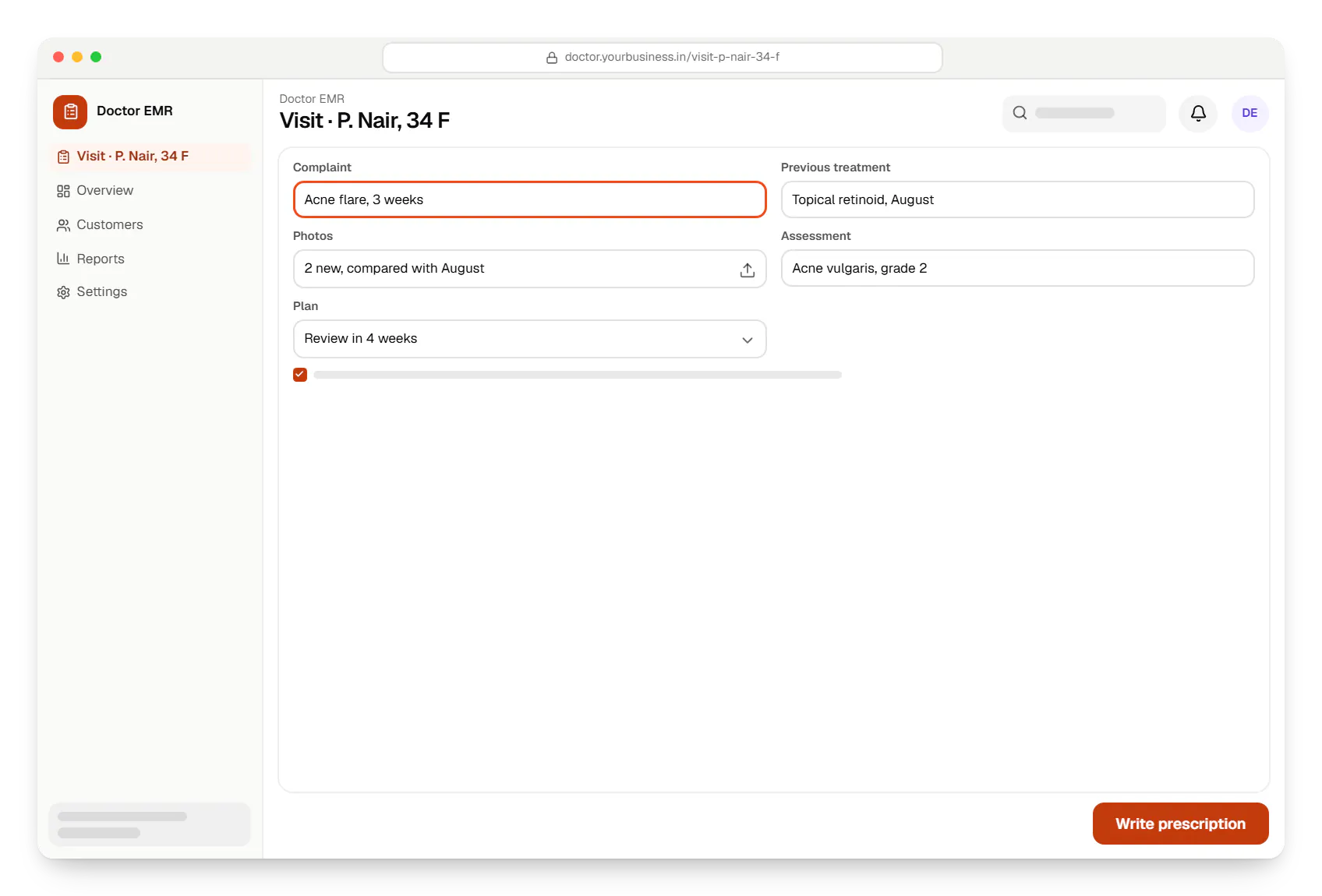 Clinic software doctor EMR visit in a web browser, with input fields and an action button