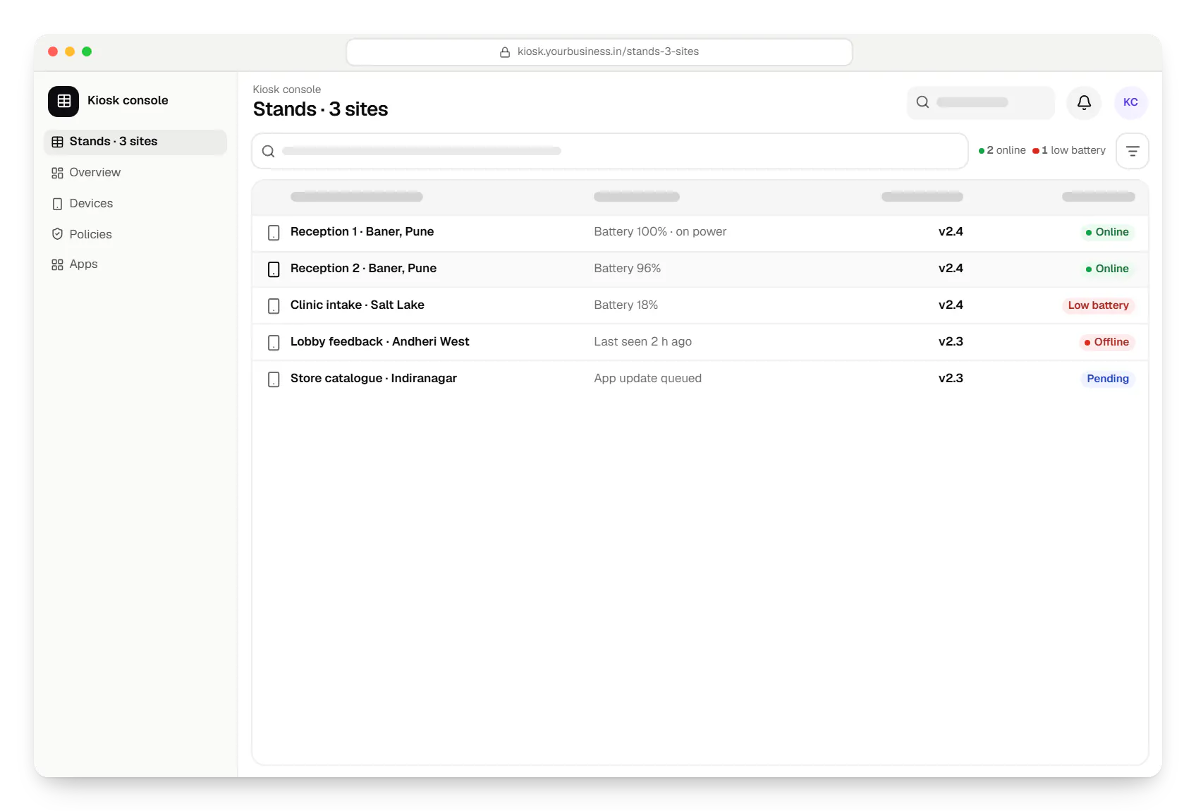 iPad kiosk console stands table in a web browser, with 5 rows and status labels